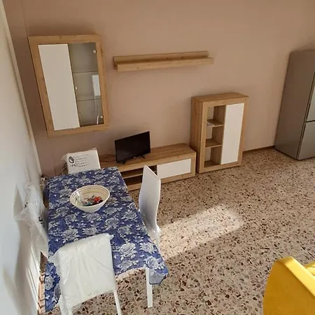 Notte Novarese - Minimal * Novara