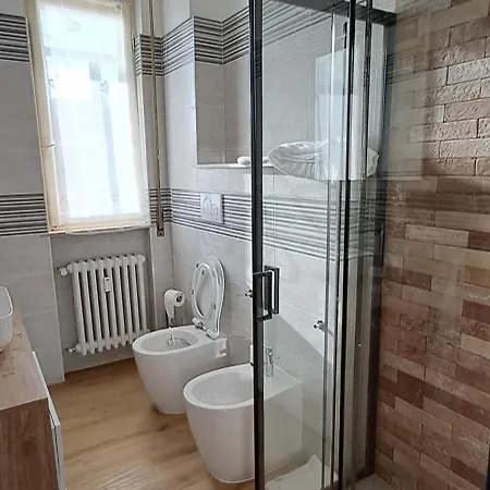 Notte Novarese - Minimal شقة *