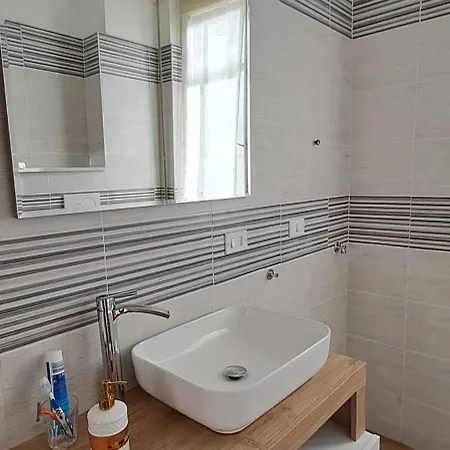 Notte Novarese - Minimal *